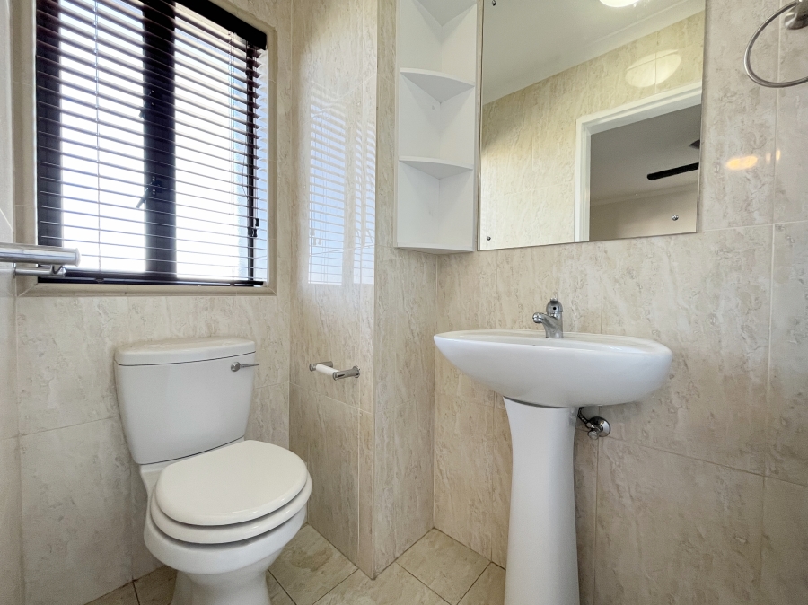 To Let 2 Bedroom Property for Rent in Rosendal Western Cape